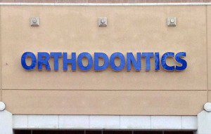 mall signage florida