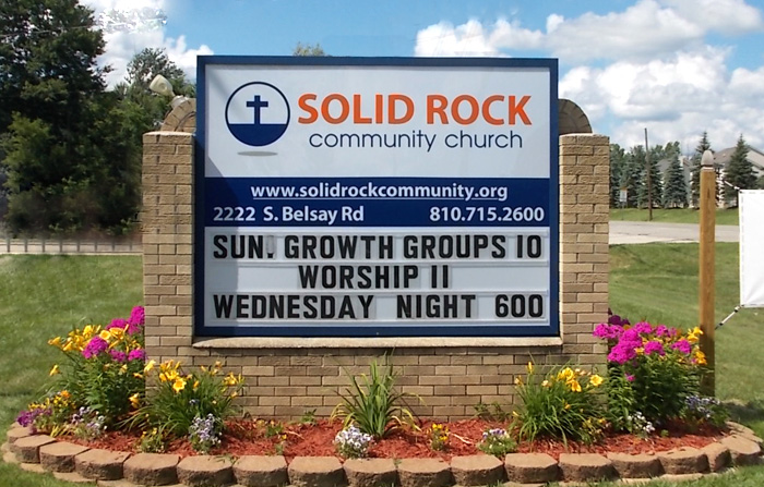 church monument sign